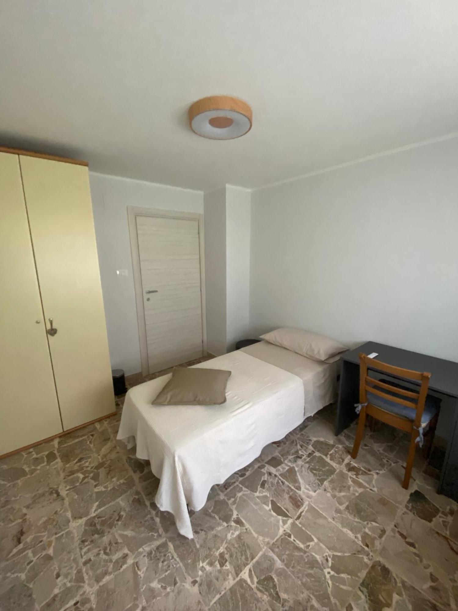 Direttamente Sul Lungomare Apartment Pescara Exterior foto