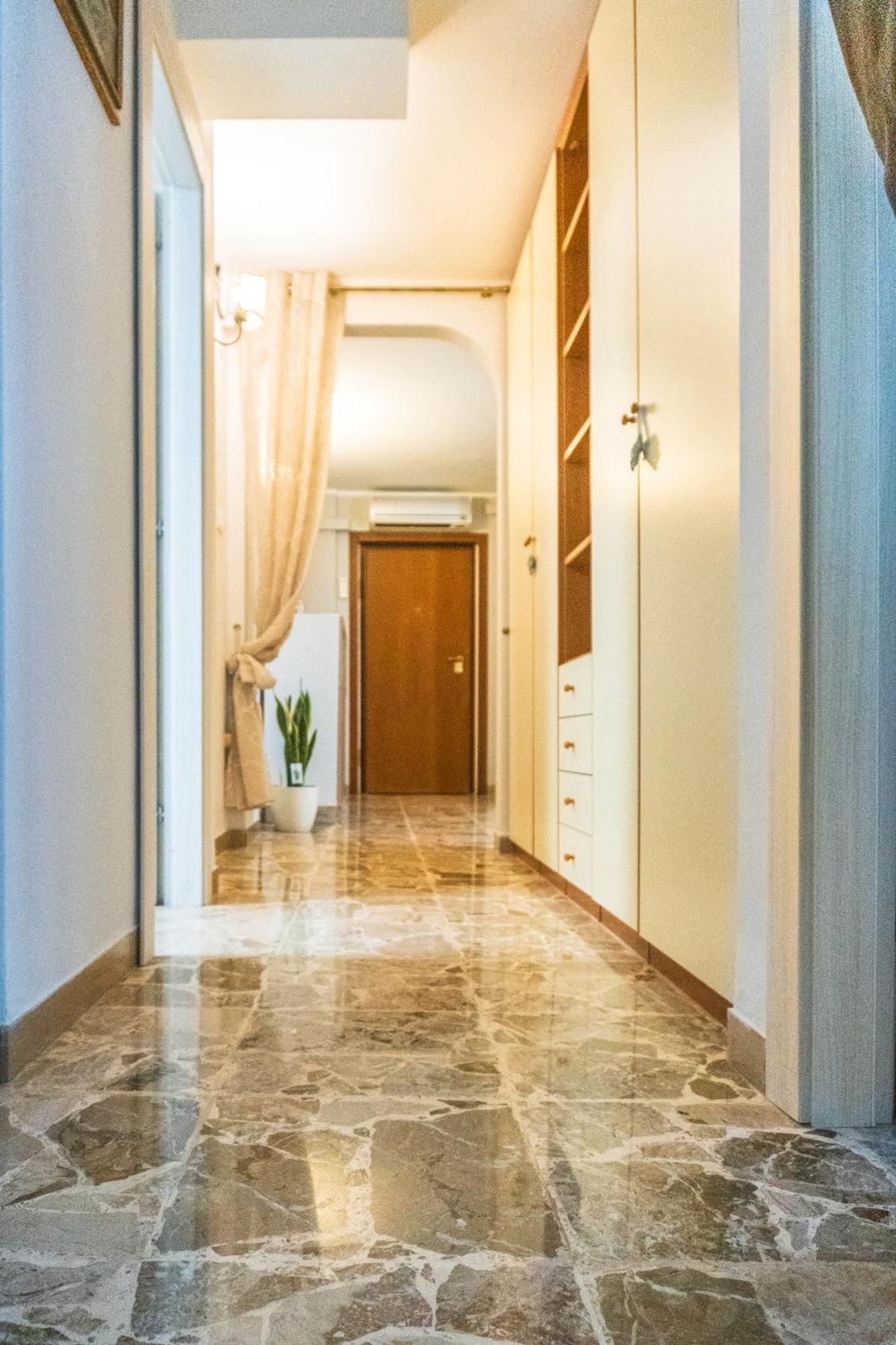 Direttamente Sul Lungomare Apartment Pescara Exterior foto